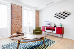 Malasaña Apartment by Flatsweethome